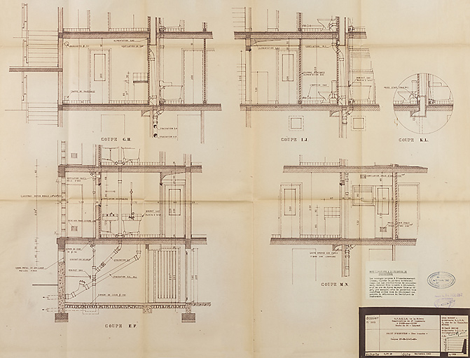 Bâtiment A à K : deuxième tranche, bâtiment E, coupes ; L. Robert, G. Denise, septembre 1962. (Archives municipales Cosne-Cours-sur-Loire, 200 W 12 - PC 592) © Région Bourgogne-Franche-Comté, Inventaire du patrimoine
