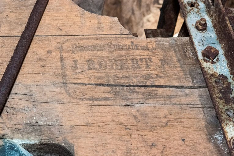 Marque de fondeur sur le mouton. © Région Bourgogne-Franche-Comté, Inventaire du patrimoine