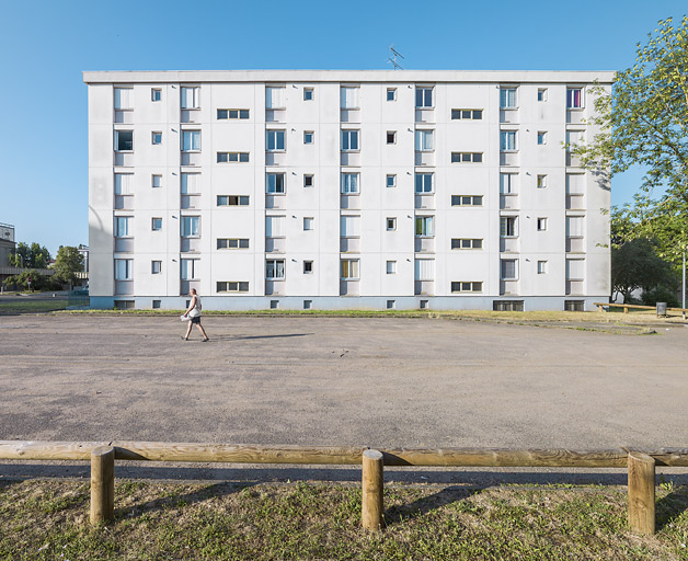 Bâtiment B-1, façade postérieure nord. © Région Bourgogne-Franche-Comté, Inventaire du patrimoine
