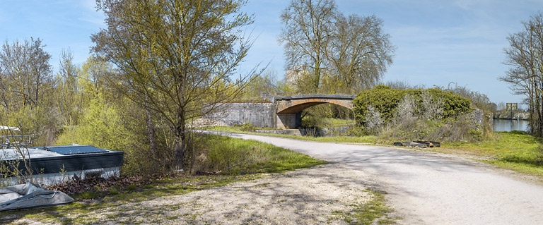 20162101417NUC4A © Région Bourgogne-Franche-Comté, Inventaire du patrimoine