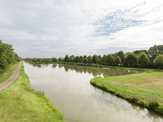 Vue d'ensemble du port. © Région Bourgogne-Franche-Comté, Inventaire du patrimoine