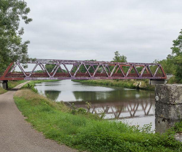 Vue du pont. © Région Bourgogne-Franche-Comté, Inventaire du patrimoine