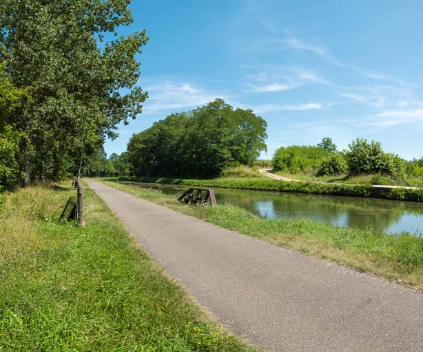 Vue de l'aqueduc. © Région Bourgogne-Franche-Comté, Inventaire du patrimoine