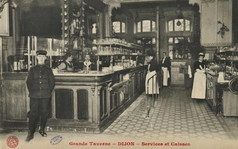  salle de spectacle hôtel de voyageurs restaurant cinéma © Région Bourgogne-Franche-Comté, Inventaire du patrimoine