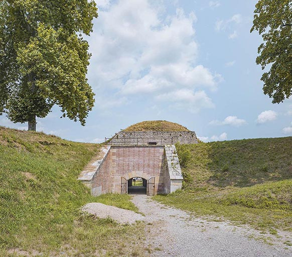  fortification d'agglomération bastion © Région Bourgogne-Franche-Comté, Inventaire du patrimoine