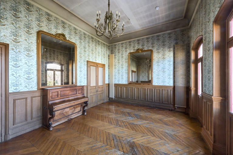 théâtre © Région Bourgogne-Franche-Comté, Inventaire du patrimoine  théâtre © Région Bourgogne-Franche-Comté, Inventaire du patrimoine