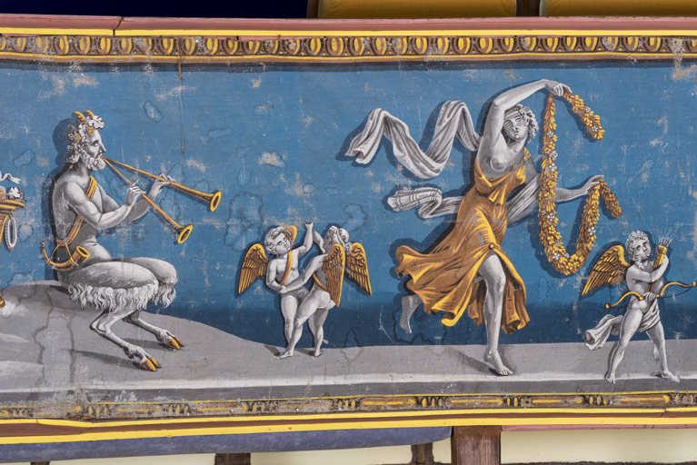 théâtre peinture monumentale © Région Bourgogne-Franche-Comté, Inventaire du patrimoine  théâtre peinture monumentale © Région Bourgogne-Franche-Comté, Inventaire du patrimoine