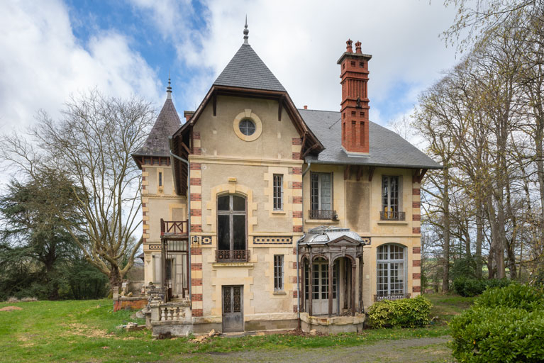 maison © Région Bourgogne-Franche-Comté, Inventaire du patrimoine  maison © Région Bourgogne-Franche-Comté, Inventaire du patrimoine