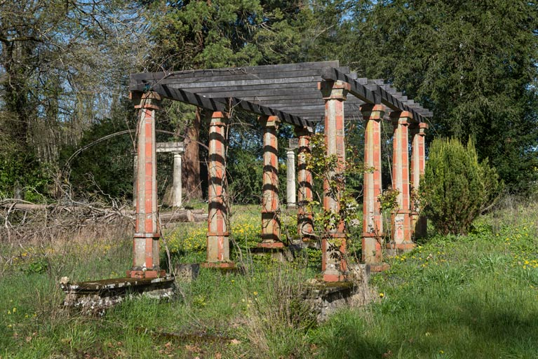 fabrique de jardin pergola © Région Bourgogne-Franche-Comté, Inventaire du patrimoine