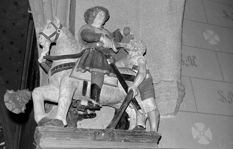 groupe sculpté © Région Bourgogne-Franche-Comté, Inventaire du patrimoine