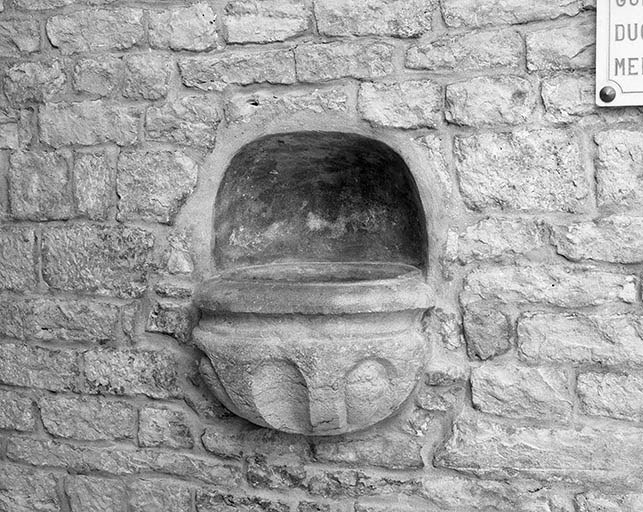 Bénitier. © Région Bourgogne-Franche-Comté, Inventaire du patrimoine