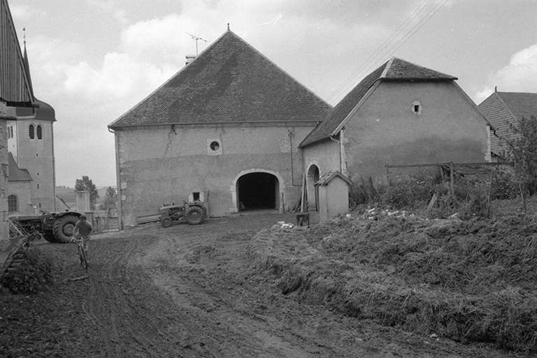 Maison cadastrée 1934 C 122, située Grande Rue, datée de 1821 : façade postérieure. © Région Bourgogne-Franche-Comté, Inventaire du patrimoine