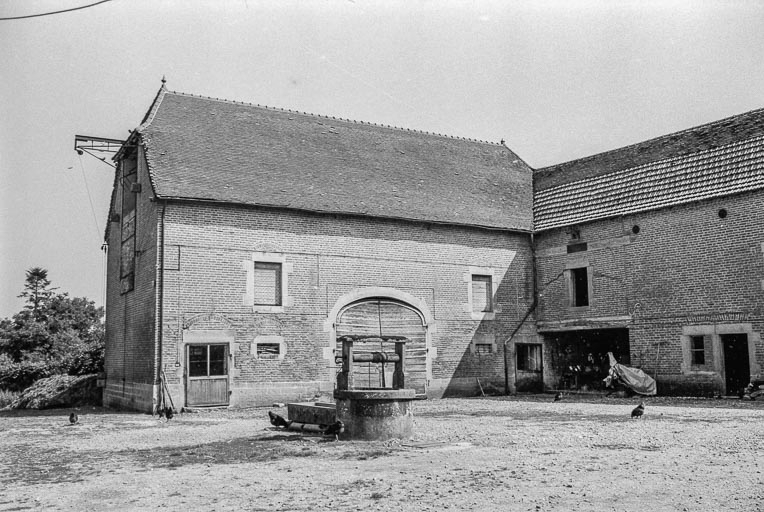 Bâtiment d'exploitation : vue rapprochée.. © Région Bourgogne-Franche-Comté, Inventaire du patrimoine