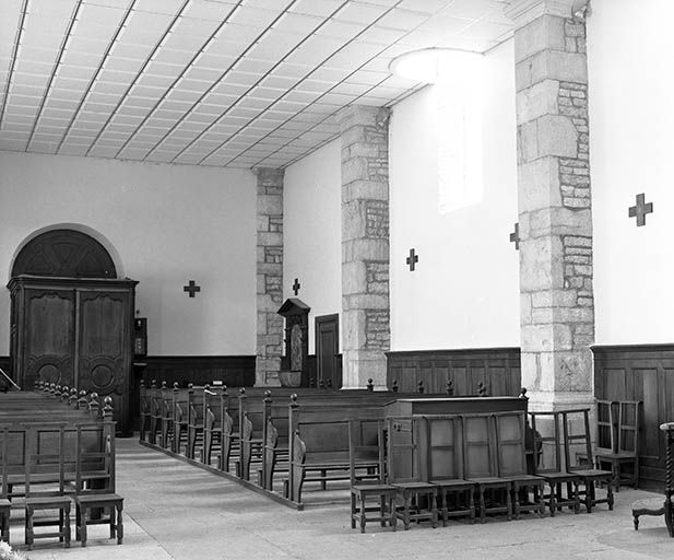 Intérieur : la nef vue depuis le choeur. © Région Bourgogne-Franche-Comté, Inventaire du patrimoine Intérieur : la nef vue depuis le choeur. © Région Bourgogne-Franche-Comté, Inventaire du patrimoine