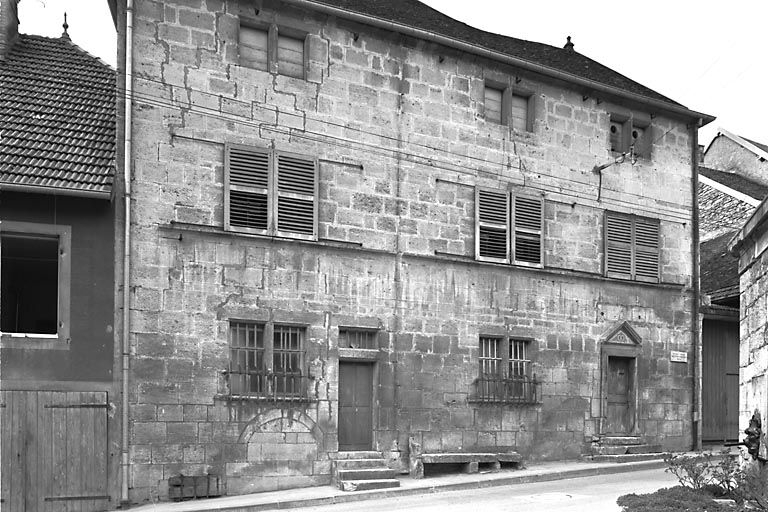 Façade antérieure. © Région Bourgogne-Franche-Comté, Inventaire du patrimoine