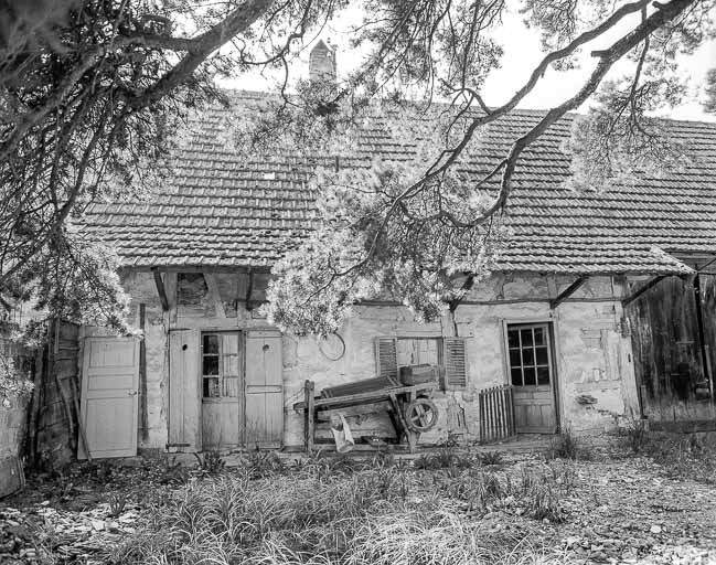 Façade antérieure : partie gauche. © Région Bourgogne-Franche-Comté, Inventaire du patrimoine