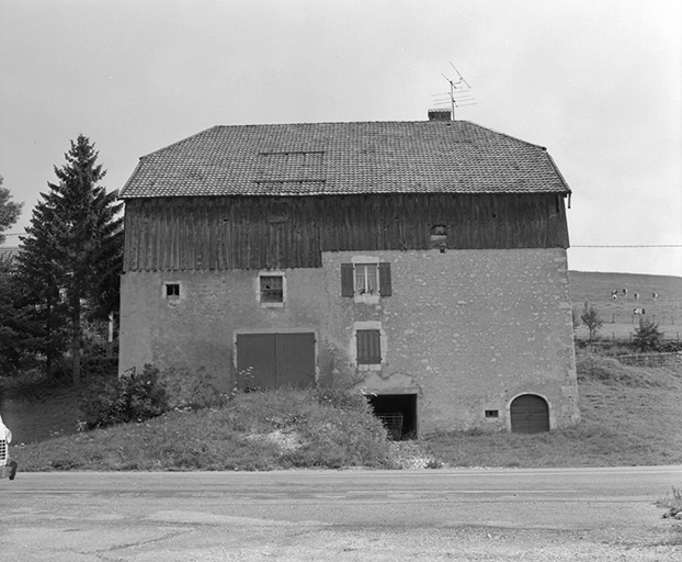 Façade postérieure. © Région Bourgogne-Franche-Comté, Inventaire du patrimoine