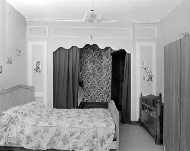 Chambre gauche avec alcôve. © Région Bourgogne-Franche-Comté, Inventaire du Patrimoine