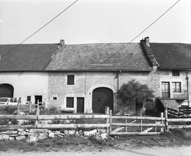 Façade antérieure. © Région Bourgogne-Franche-Comté, Inventaire du patrimoine
