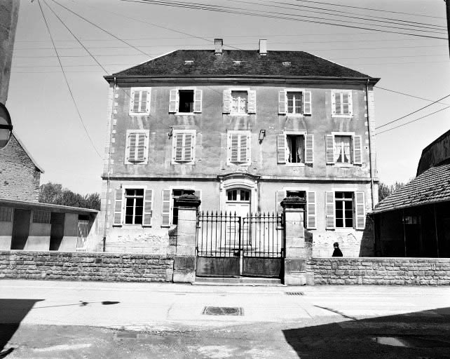 Façade antérieure. © Région Bourgogne-Franche-Comté, Inventaire du patrimoine