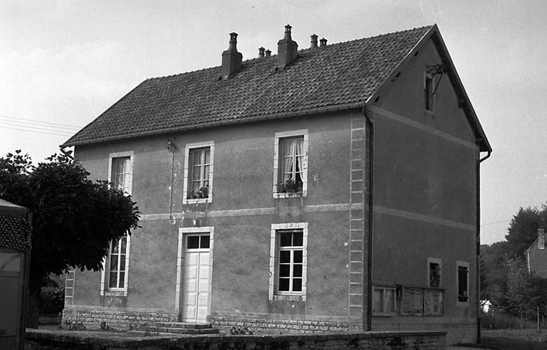 Façade antérieure. © Région Bourgogne-Franche-Comté, Inventaire du patrimoine