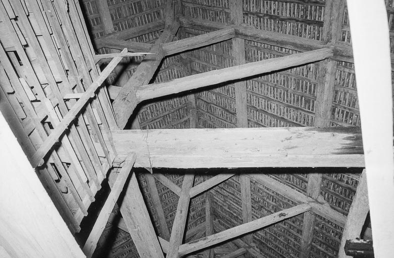 Charpente du séchoir. © Région Bourgogne-Franche-Comté, Inventaire du patrimoine