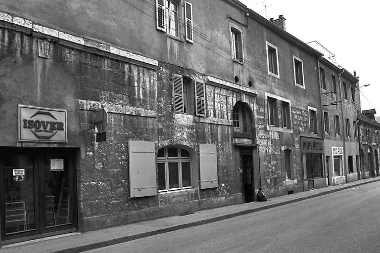 Façade sur la rue Montrieux. © Région Bourgogne-Franche-Comté, Inventaire du patrimoine