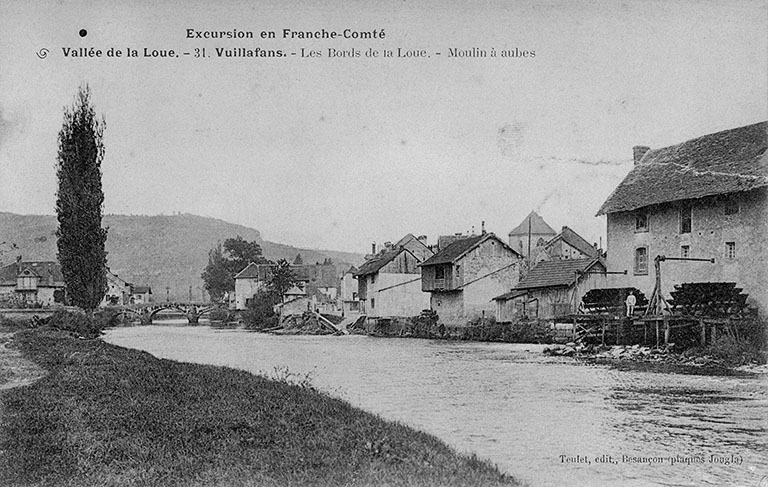 Vallée de la Loue.- 31. Vuillafans.- Les Bords de la Loue.- Moulin à aubes, fin 19e siècle ou début 20e siècle. © Région Bourgogne-Franche-Comté, Inventaire du patrimoine