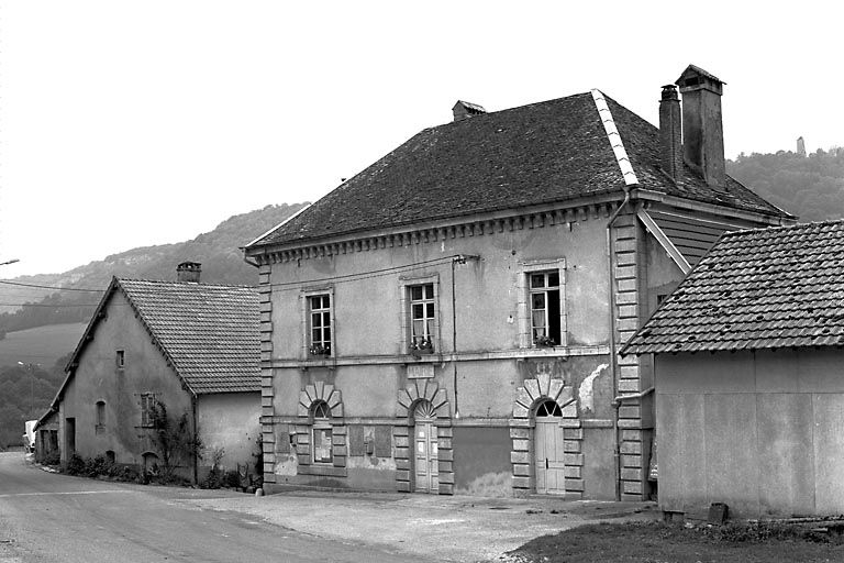 Façade antérieure. © Région Bourgogne-Franche-Comté, Inventaire du patrimoine