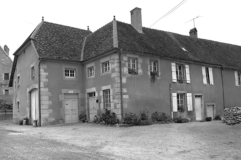 Vue d'ensemble. © Région Bourgogne-Franche-Comté, Inventaire du patrimoine Vue d'ensemble. © Région Bourgogne-Franche-Comté, Inventaire du patrimoine