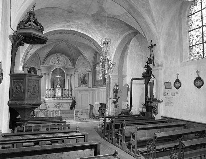 Intérieur : choeur vu depuis la nef. © Région Bourgogne-Franche-Comté, Inventaire du patrimoine