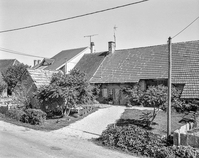 Façade antérieure. © Région Bourgogne-Franche-Comté, Inventaire du patrimoine