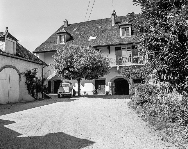Façade antérieure. © Région Bourgogne-Franche-Comté, Inventaire du patrimoine