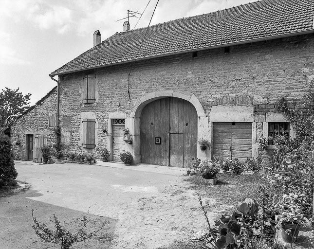 Façade antérieure. © Région Bourgogne-Franche-Comté, Inventaire du patrimoine