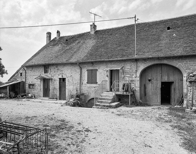 Façade antérieure. © Région Bourgogne-Franche-Comté, Inventaire du patrimoine