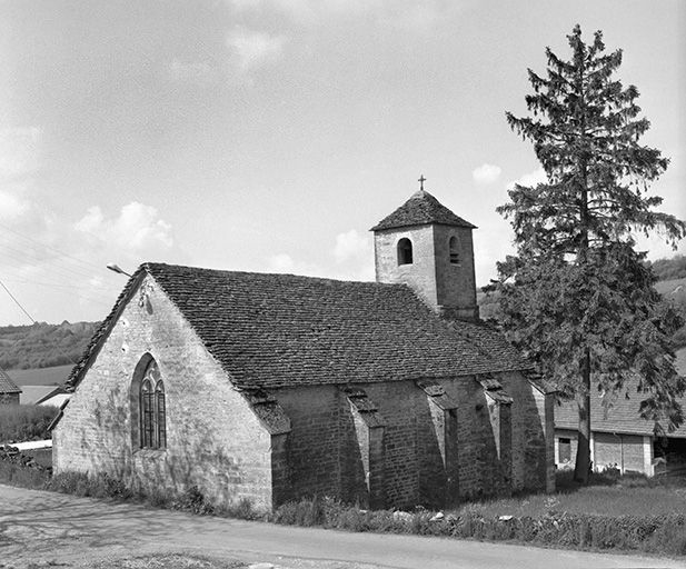 Chevet et face gauche. © Région Bourgogne-Franche-Comté, Inventaire du patrimoine
