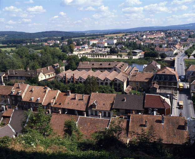 Vue depuis la colline du Gélot. © Région Bourgogne-Franche-Comté, Inventaire du Patrimoine
