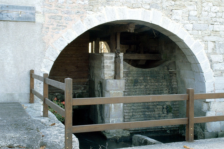Chambre d'eau de la turbine, depuis l'aval. © Région Bourgogne-Franche-Comté, Inventaire du patrimoine