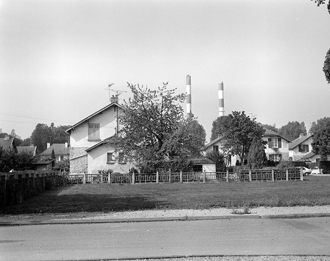 Maisons d'ouvriers de type 10, 1, 3 rue Carnot. © Région Bourgogne-Franche-Comté, Inventaire du patrimoine