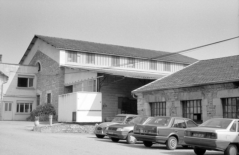 Conserverie Ménetrel, magasin industriel 11 (ancien magasin des fontes et modèles D). © Région Bourgogne-Franche-Comté, Inventaire du patrimoine Conserverie Ménetrel, magasin industriel 11 (ancien magasin des fontes et modèles D). © Région Bourgogne-Franche-Comté, Inventaire du patrimoine