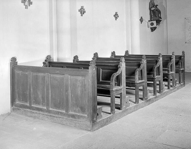 Vue générale de la rangée sud. © Région Bourgogne-Franche-Comté, Inventaire du patrimoine