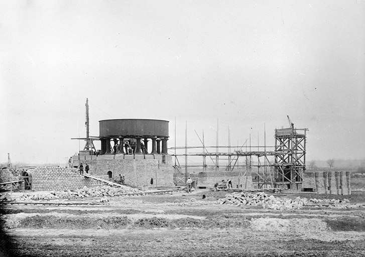 Construction des fours à chaux : base du 1er four. © Région Bourgogne-Franche-Comté, Inventaire du patrimoine Construction des fours à chaux : base du 1er four. © Région Bourgogne-Franche-Comté, Inventaire du patrimoine