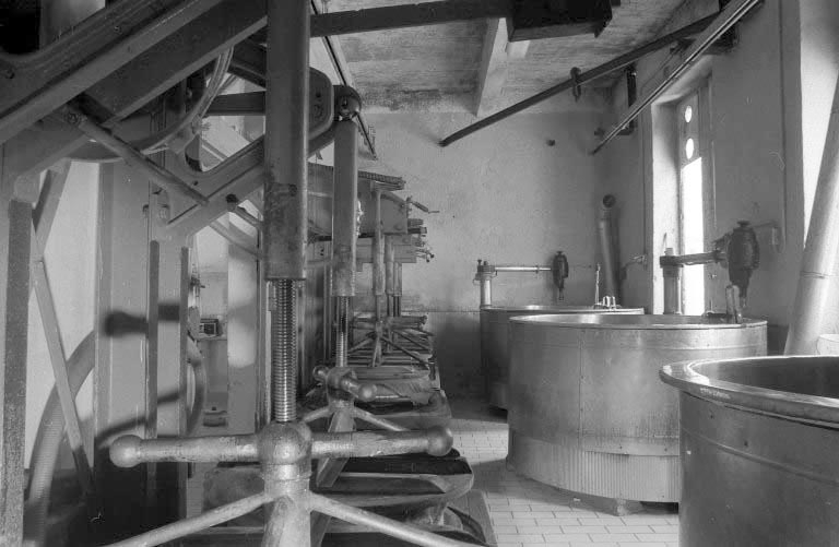 Ancienne salle de fabrication du comté. © Région Bourgogne-Franche-Comté, Inventaire du patrimoine
