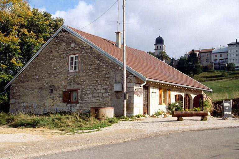 Vue générale de la fromagerie des Rousses en Bas. © Région Bourgogne-Franche-Comté, Inventaire du patrimoine