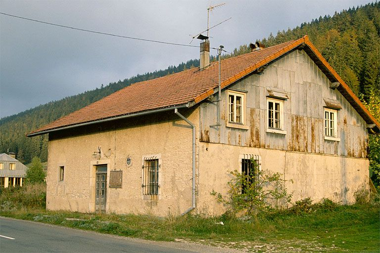 Vue générale de la fromagerie des Landes d'Aval, à Bois-d'Amont. © Région Bourgogne-Franche-Comté, Inventaire du patrimoine