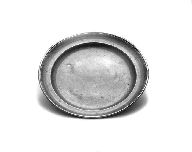 Plat de communion I. © Région Bourgogne-Franche-Comté, Inventaire du patrimoine