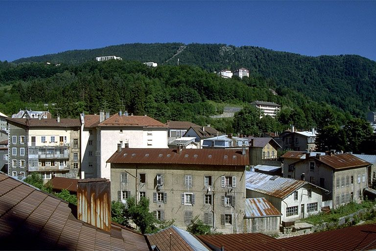 Vue d'ensemble depuis l'ouest. © Région Bourgogne-Franche-Comté, Inventaire du patrimoine