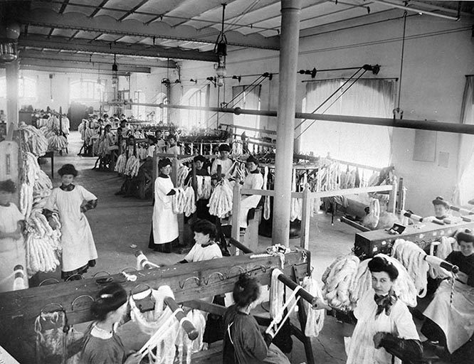 5. Triage des flottes, 1er quart 20e siècle. © Région Bourgogne-Franche-Comté, Inventaire du patrimoine