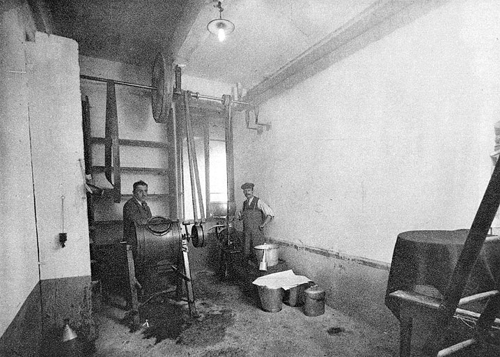 La Fraternelle, Société coopérative d'alimentation - Crèmerie, début des années 1920. © Région Bourgogne-Franche-Comté, Inventaire du patrimoine