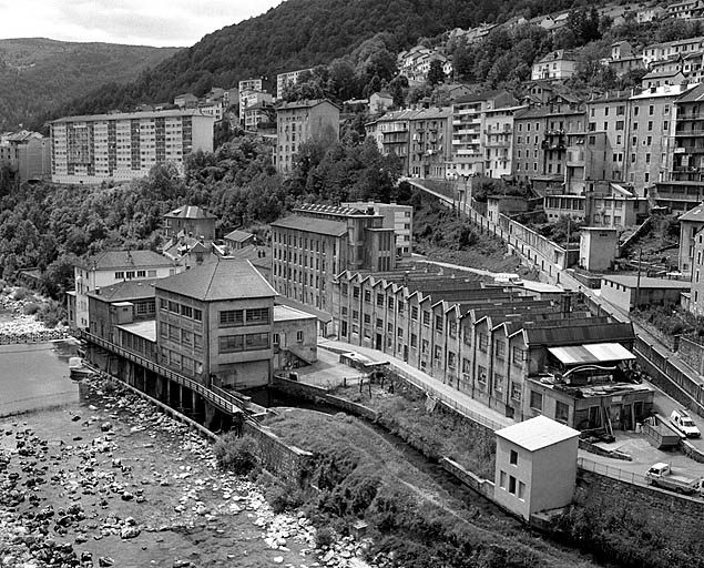 Vue d'ensemble du site depuis le nord-est. © Région Bourgogne-Franche-Comté, Inventaire du patrimoine Vue d'ensemble du site depuis le nord-est. © Région Bourgogne-Franche-Comté, Inventaire du patrimoine